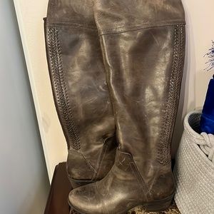 Over the knee leather boots